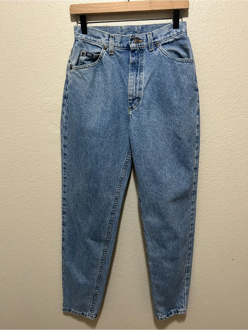 Vintage Lee Mom Jeans – Tagged Size 10 (Fits Like Modern Size 2–4) Classic Denim